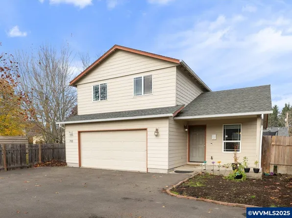 733 Walker Rd, Lebanon, OR 97355