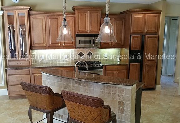 5th image of 4683 Tuscana Dr