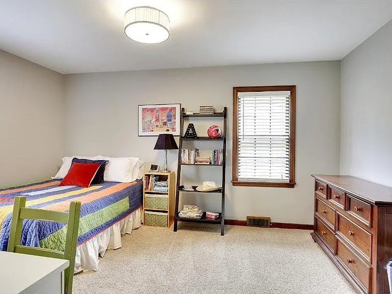 4037 Xenwood Ave S — Photo 10