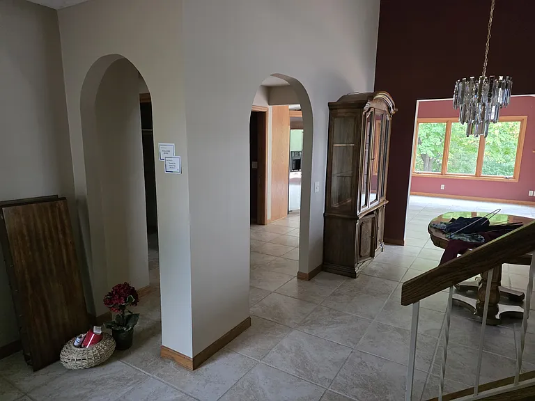 4110 Juneau Ln N — Photo 31