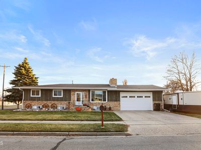 901 6th St W, Williston, ND, 58801