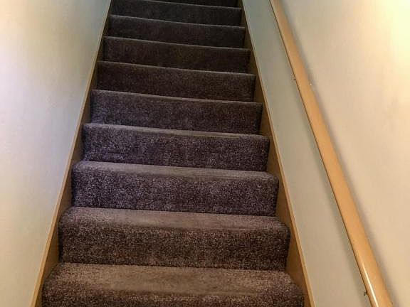4th image of 451 Linden Dr #4
