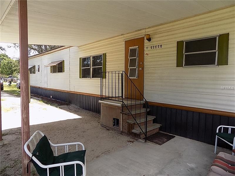1st image of 34447 Oak Ave