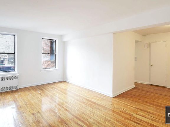 4th image of 2750 Olinville Ave APT 1E