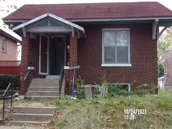 5024 Ray Ave, Saint Louis, MO 63116