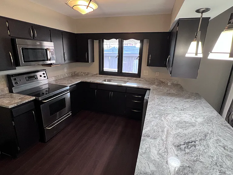 4612 Eden Cir — Photo 16
