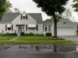 2604 8th St, Cuyahoga Falls, OH 44221