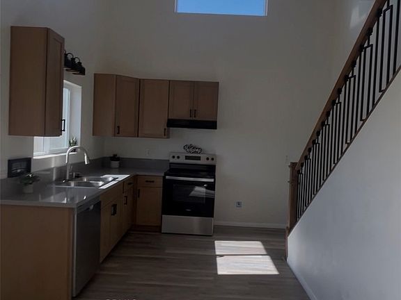 2nd image of 239 Myrtlewood Dr