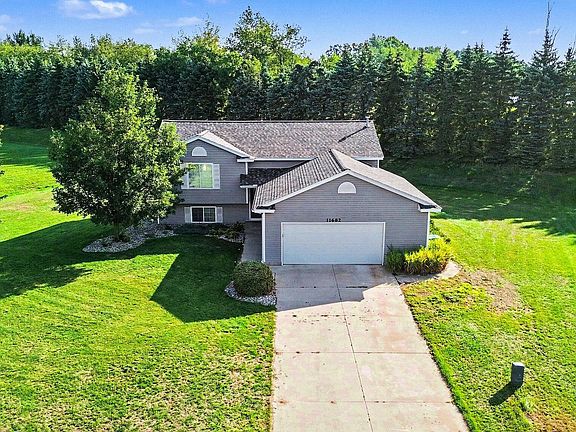 2nd image of 11682 Spruceview Dr