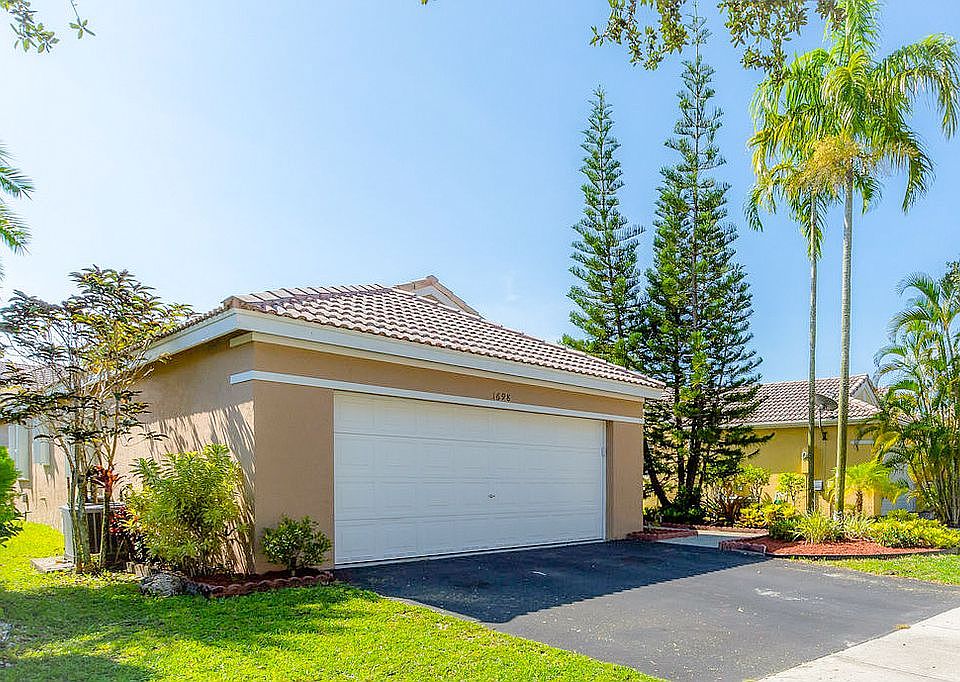 1st image of 1698 Salerno Cir