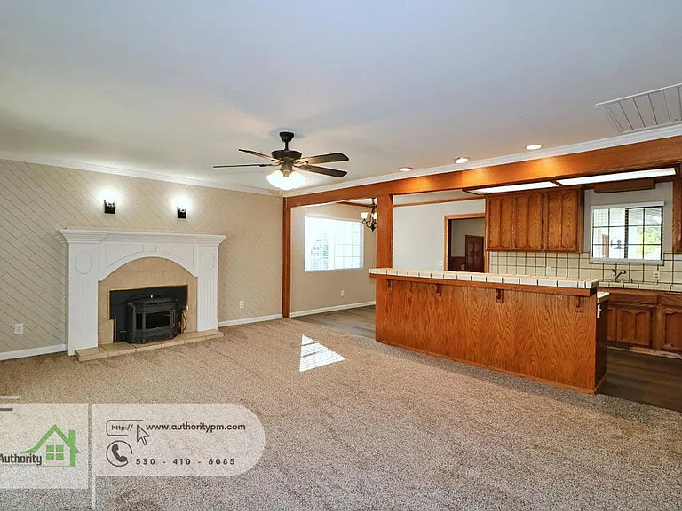155 Mary Ln — Photo 13