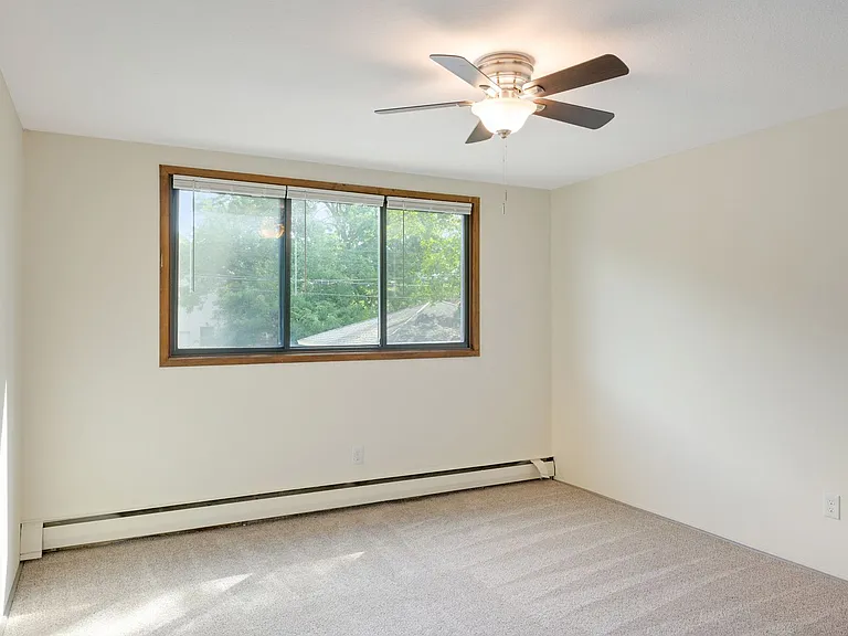 3135 Dupont — Photo 12