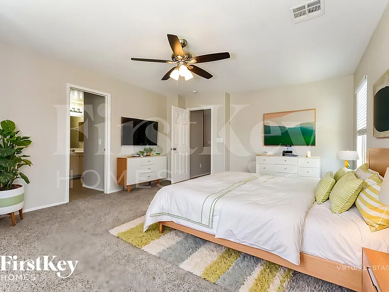 4822 Canary Diamond Ave — Photo 11