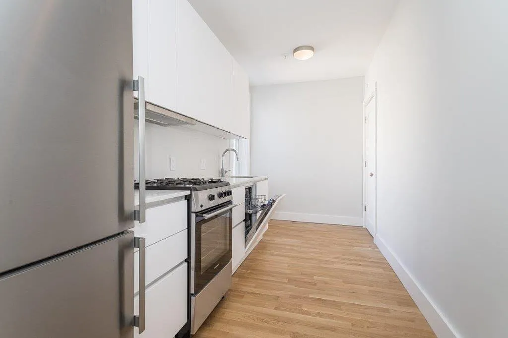 Building Photo - 286 Chestnut Hill Ave #22