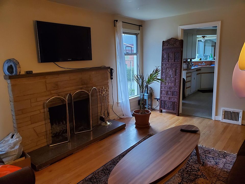 2nd image of 9601 8th Ave NE
