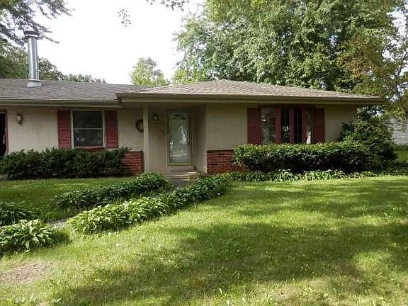 4th image of S85W23065 Villa Dr