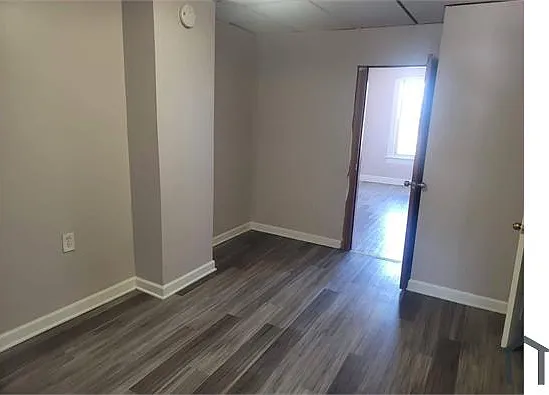 2 bed, 1300 sqft, $1,995 — Photo 2