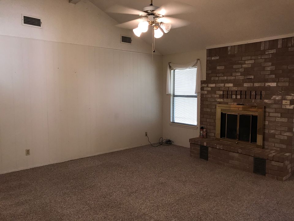 1st image of 1604 Pecos Ave