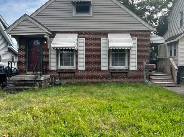 1385 Burkhardt Ave, Akron, OH 44301