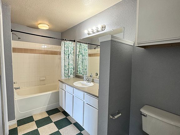 5th image of 3700 Castle Pines Ln APT 4036