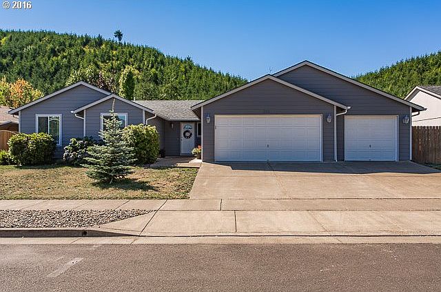 1st image of 2661 Foothills Dr