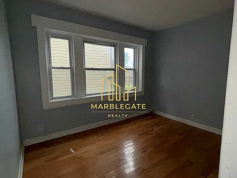 132 N Grove St #66 — Photo 4
