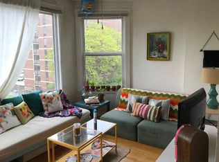 1932 Maple Ave APT A1, Evanston, IL 60201