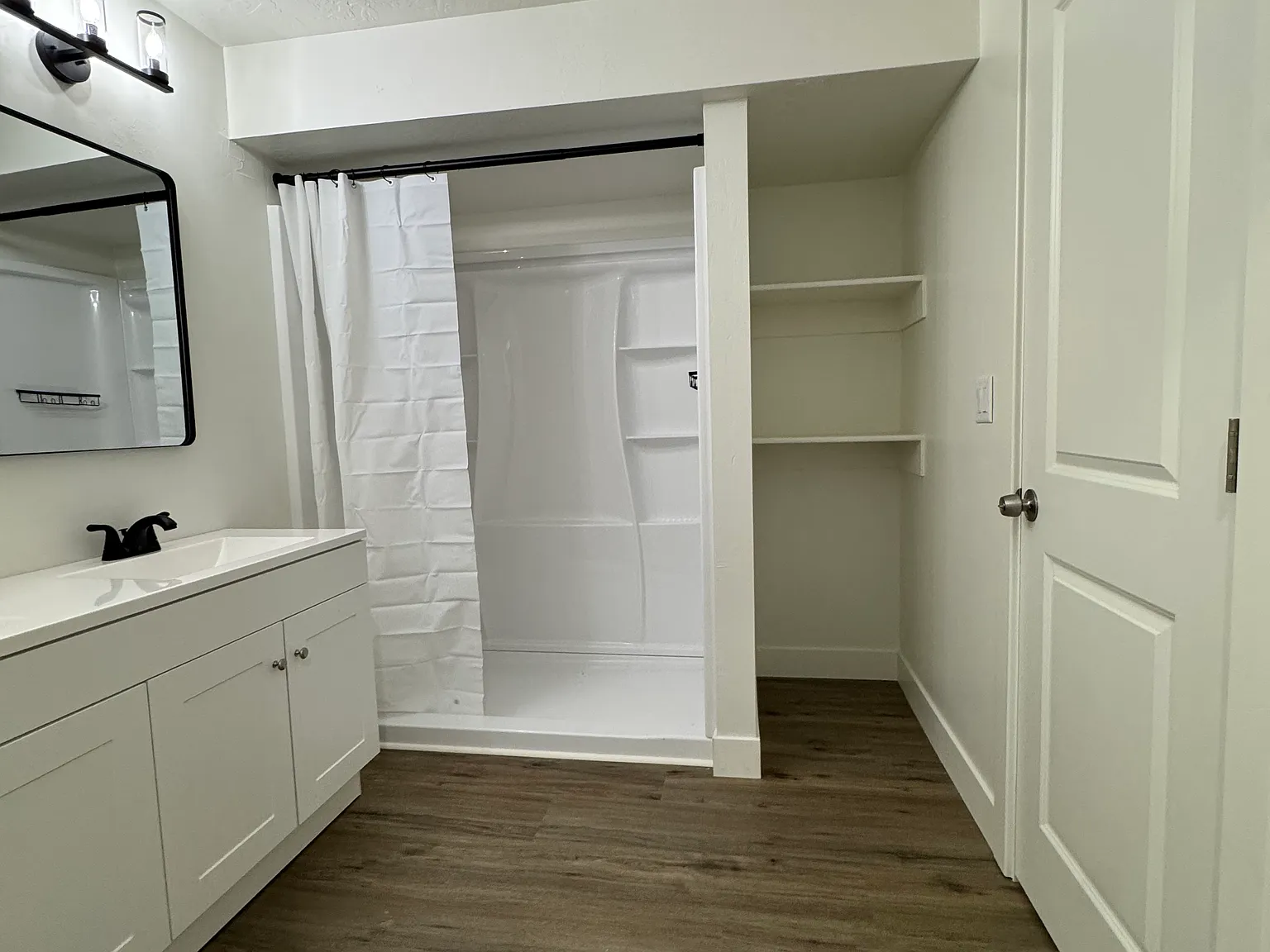 2 bed, 1750 sqft, $1,750 — Photo 1