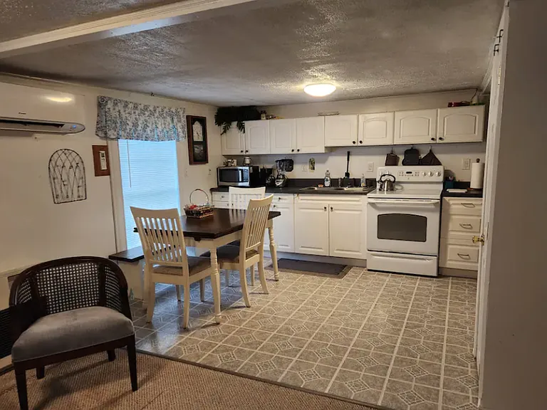 76 Trout Haven Ln — Photo 7