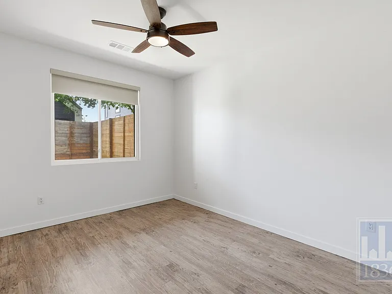 505 Thelma Dr #B — Photo 16