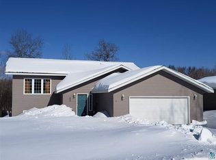 837 6th St, Proctor, MN 55810