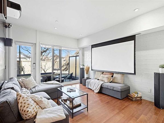 2nd image of 414 N Meredith Rd NE #105