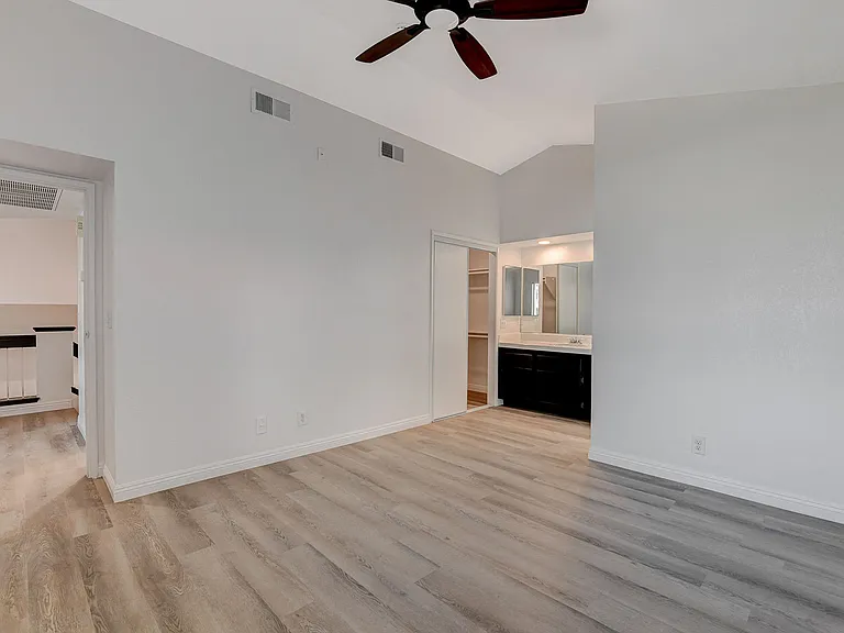 76 Megan Dr — Photo 20