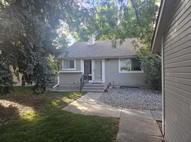 4255 Westshore Way