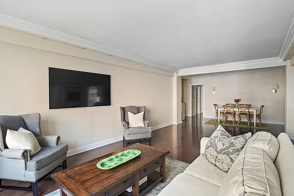 Sold by Compass | media 3