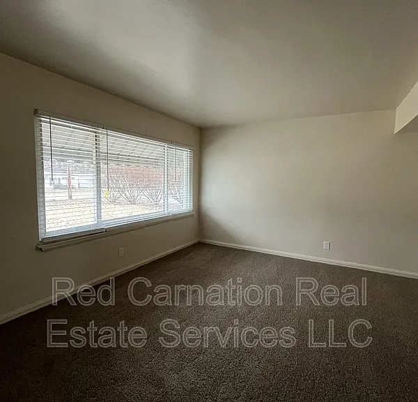 1434 Antoinette Ave — Photo 8