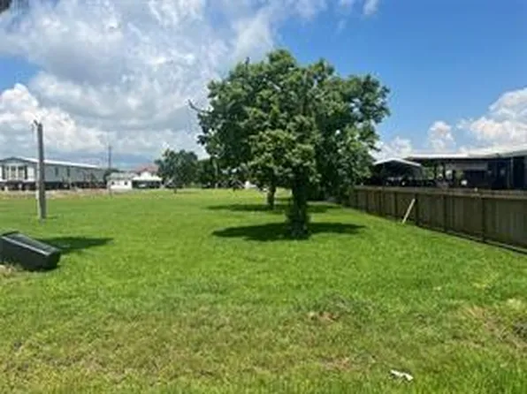 Na Lot 39-40, Dickinson, TX 77539