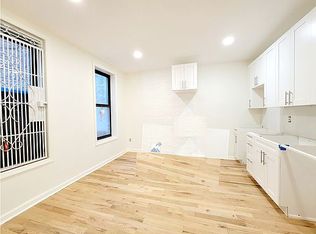 188 Norfolk St #6R, New York, NY 10002