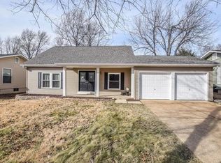 21 Julie Ln, Saint Peters, MO