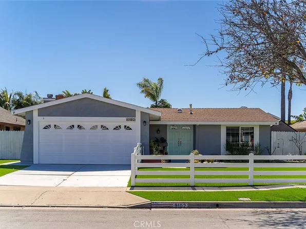 9102 Warfield Dr, Huntington Beach, CA 92646