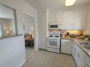 11936 Burbank Blvd APT 15, Valley Village, CA 91607
