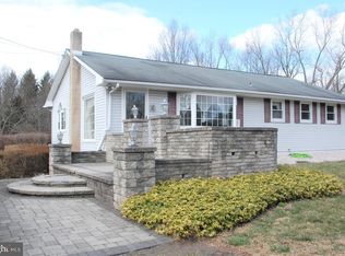 754 Headquarters Rd, Ottsville, PA 18942