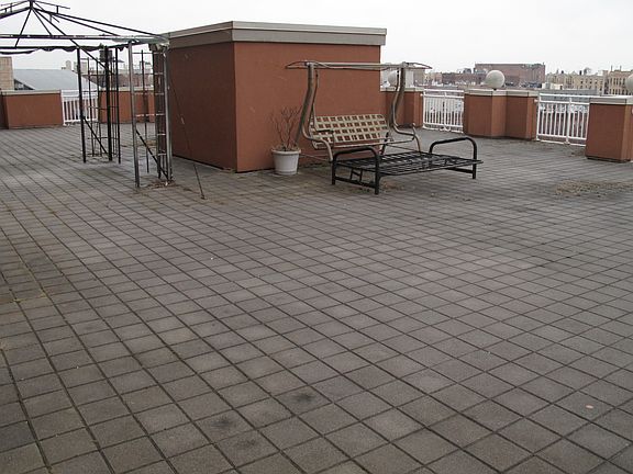 2nd image of 40 Oceana Dr W APT 6D