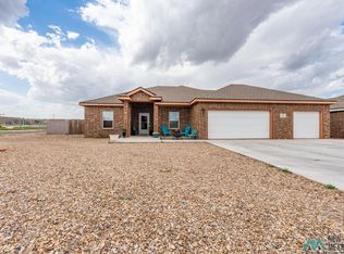 220 Nonpareil Ln, Clovis, NM 88101