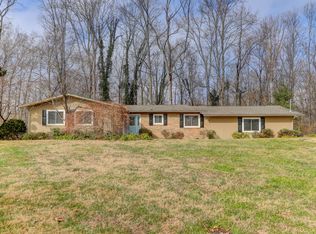 7529 Glastonbury Rd, Knoxville, TN 37931