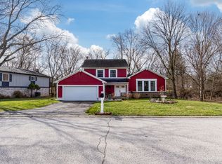 5599 Springhollow Ct, Avon, IN 46123