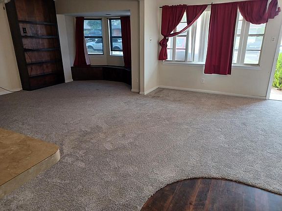 3rd image of 3206 Drexel Ave