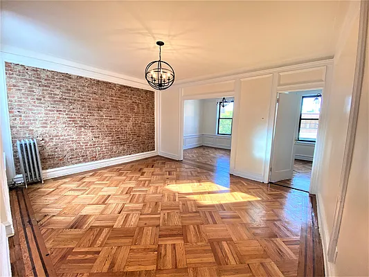 Rented by Prospect Equities Real Estate Corp | media 10