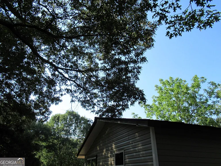 1379 Sam Craven Rd — Photo 34