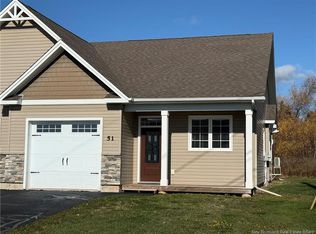 51 Auberry St, Moncton, NB E1G5V1